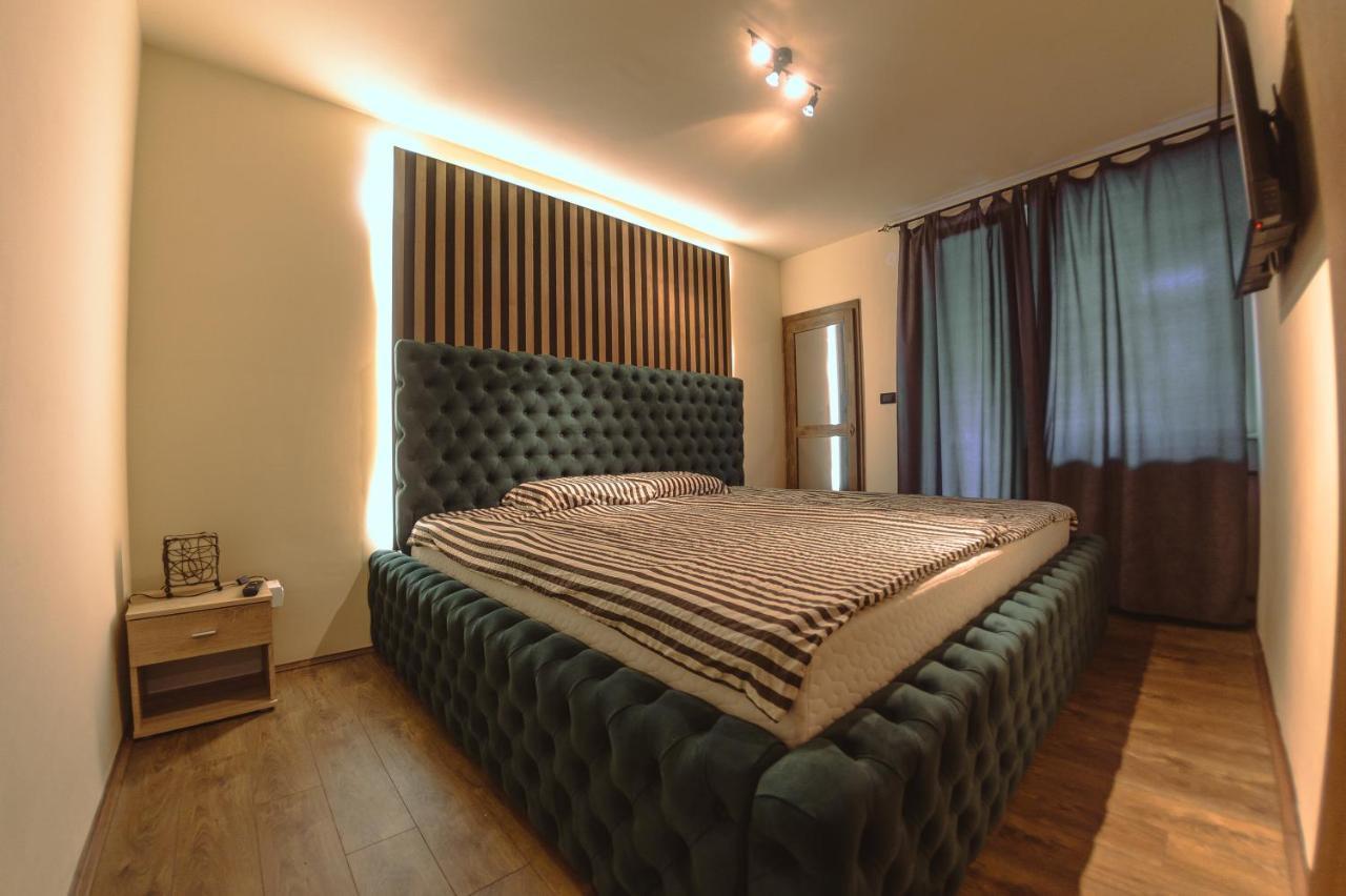 Loft Apartman Menhetn Šabac المظهر الخارجي الصورة